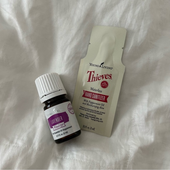 Young Living Lavender Vitality - 5 ml - Picture 1 of 3